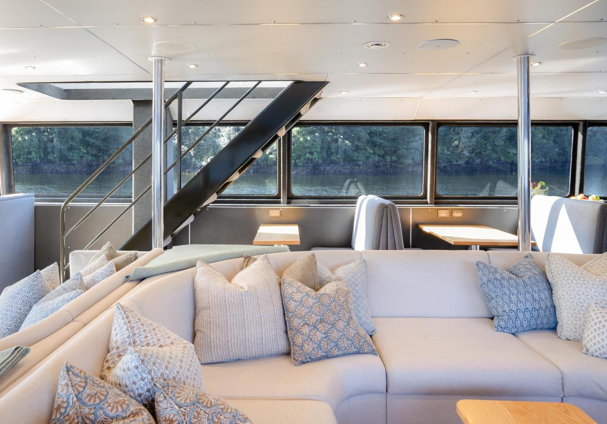 Milford Sound Overnight Cruise - Fiordland Discovery Extérieur photo
